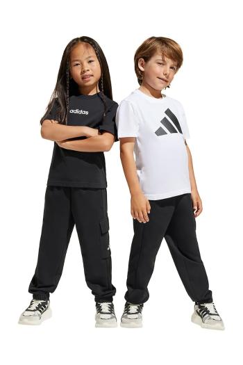Detské bavlnené tepláky adidas čierna farba, s nášivkou, JC9754