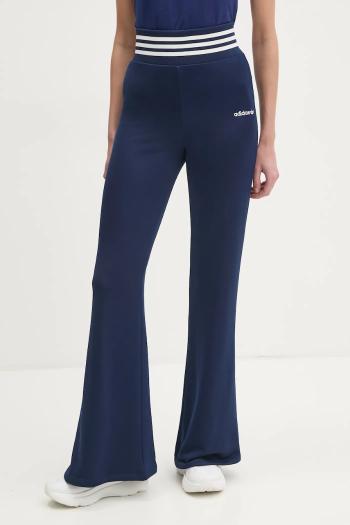 Tepláky adidas Originals FLARED PANTS tmavomodrá farba, s nášivkou, JC7688