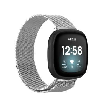 MILANESE Kovový remienok Fitbit Versa 3 / Fitbit Sense strieborný