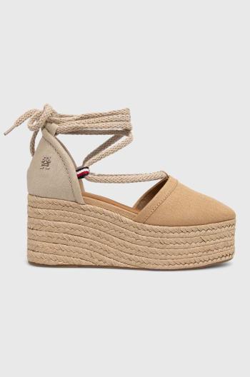 Espadrilky Tommy Hilfiger CLOSED TOE LINEN FLATFORM dámske, béžová farba, na kline, FW0FW07746
