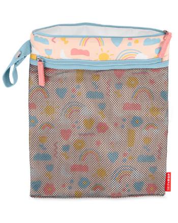 SKIP HOP Spark Style Vrecko nepremokavé Rainbow 30 x 38 cm
