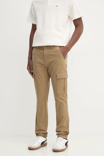 Nohavice Tommy Jeans pánske, zelená farba, strih cargo, DM0DM20281