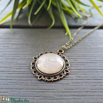 Pezsgő - bronz nyaklánc
