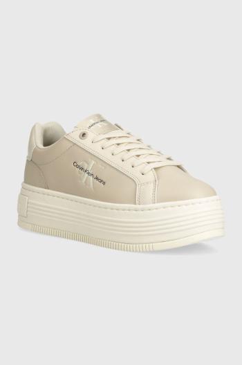 Tenisky Calvin Klein Jeans BOLD PLATF LOW LACE LTH ML MTL béžová farba, YW0YW01516