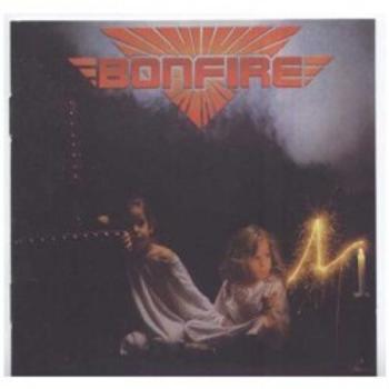 Bonfire - Don't Touch the Light, CD