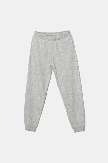 Bavlnené tepláky Puma ESS LOGO LAB Execution Sweatpants TR šedá farba, s potlačou, 685790