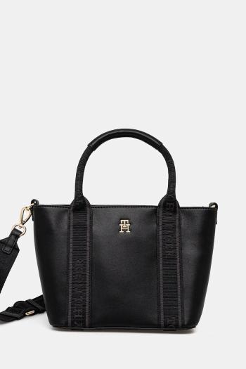 Kabelka Tommy Hilfiger čierna farba, AW0AW17201