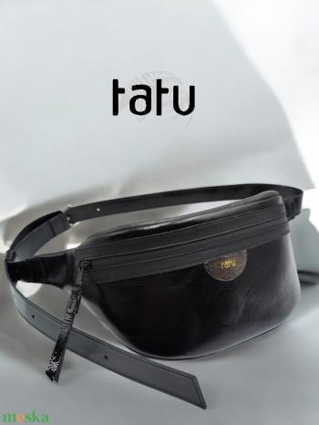 tatu Crossbody táska