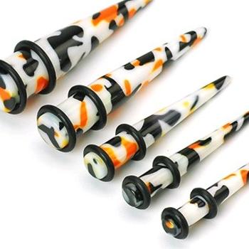 Plug do ucha biely, čierno-oranžové škvrny - Hrúbka piercingu: 10 mm