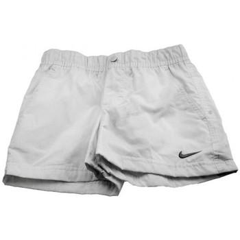 Nike  Shorts Mädchen  Tričká a polokošele Biela