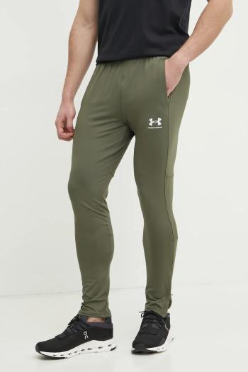 Tréningové nohavice Under Armour Challenger čierna farba, jednofarebné, 1379587