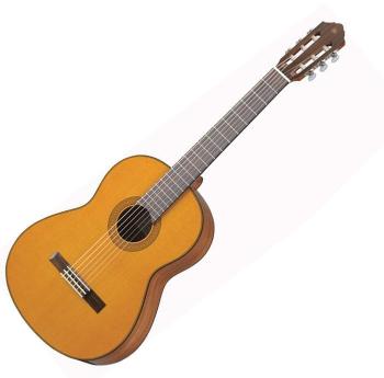 Yamaha CG142C 4/4 Natural High Gloss Klasická gitara