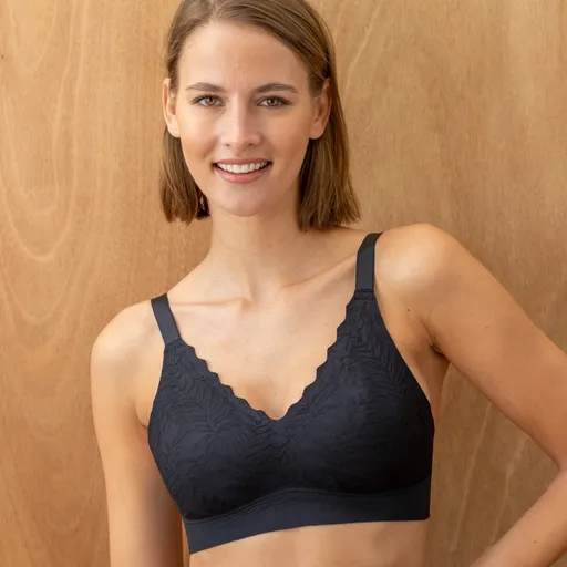 Diskrétna čipková podprsenka z mikrovlákna, bez kostíc