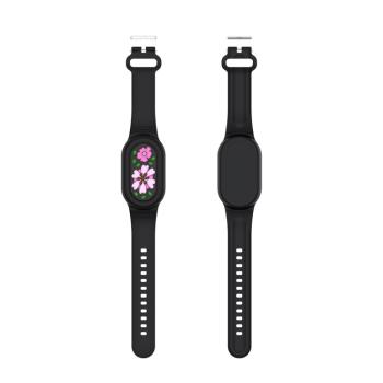 CARTOON Detský silikónový remienok na Samsung Galaxy SmartTag 2 BLACK FLOWER