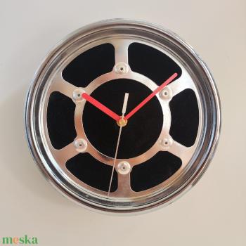 recyclock MES-032 - falióra újrahasznosított kerékpár alkatrészekből