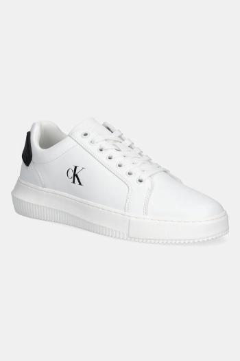 Tenisky Calvin Klein Jeans CHUNKY CUPSOLE RU PATCH LTH biela farba, YM0YM01296
