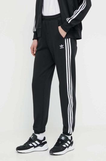 Bavlnené tepláky adidas Originals čierna farba, s nášivkou,  IB7457