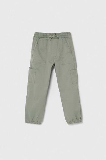 Detské nohavice Abercrombie & Fitch zelená farba, jednofarebné