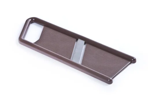 TVAR - Strúhadlo na uhorky plastové, rôzne farby