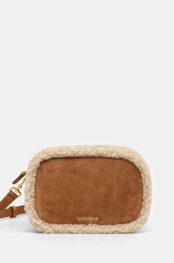 Kabelka Coccinelle TEBE ECO SHEARLING hnedá farba, E5 RNS 55 I1 01