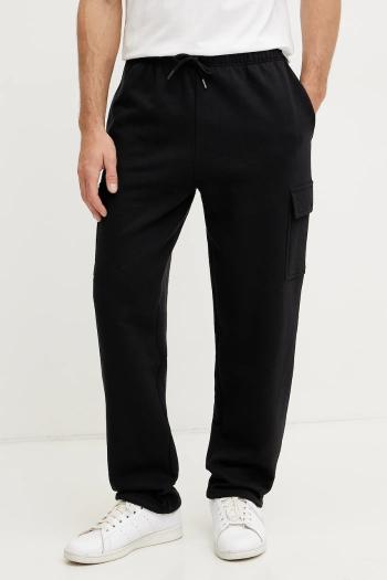 Bavlnené tepláky The North Face pánske, čierna farba, jednofarebné, NF0A8C2YJK31