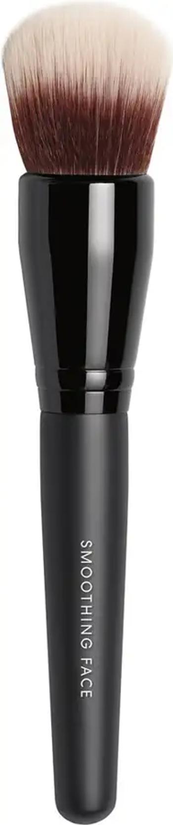 bareMinerals Kozmetický štetec (Smoothing Face Brush)