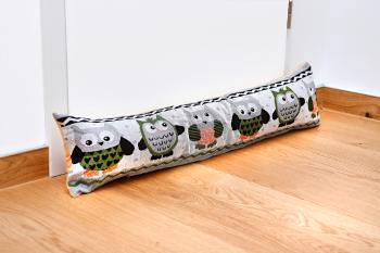 Die moderne Hausfrau Ochrana proti průvanu Sovy