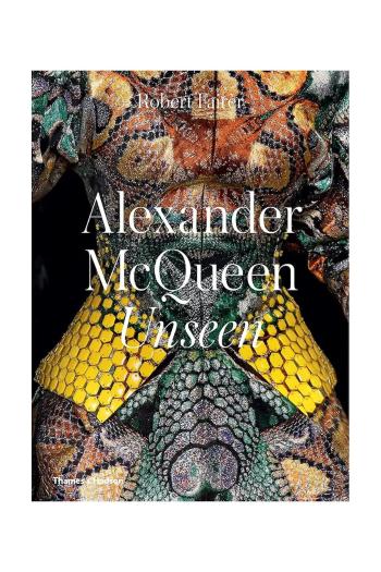 Kniha home & lifestyle Alexander Mcqueen: Unseen by Robert Fairer, English viac farieb