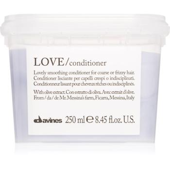 Davines Essential Haircare LOVE Smoothing Conditioner uhladzujúci kondicionér pre nepoddajné a krepovité vlasy 250 ml