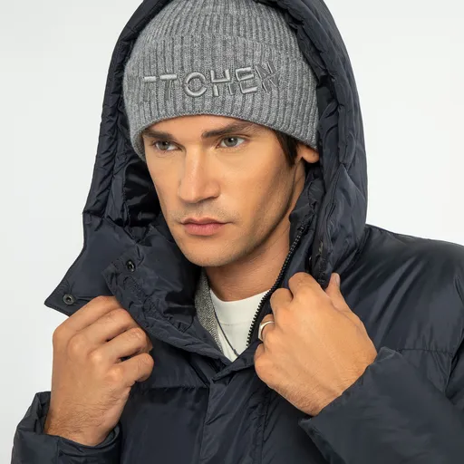 Štýlová pánska zimná čiapka s vyhrnutým lemom a vyšívaným logom 99-HF-201-8