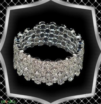 Két soros kristály karkötő ES-K04-5e fehér