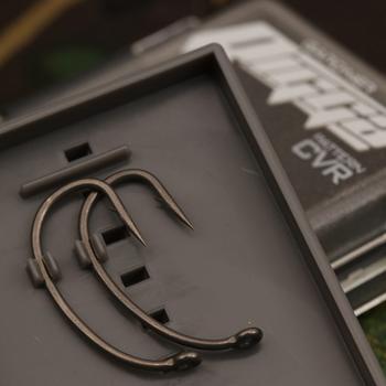 Gardner Háčky Curved Rigga Hooks (CVR) Barbed 10ks - vel. 8,Gardner Háčky Curved Rigga Hooks (CVR) Barbed 10ks - vel. 8