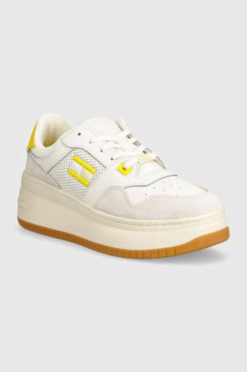 Tenisky Tommy Jeans TJW RETRO BASKET FLATFORM MIX biela farba, EN0EN02654