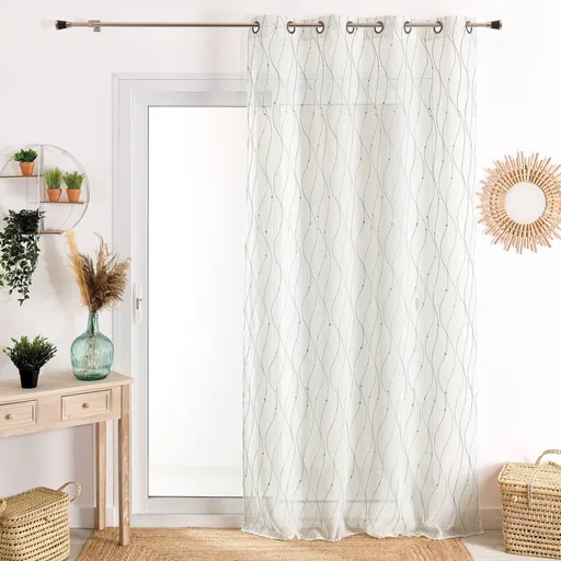 Voálová záclona s výšivkou vlniek