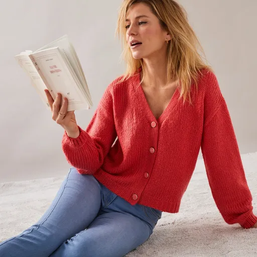 Sveter s výstrihom do V