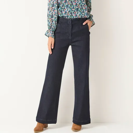 Široké zvonové džínsy