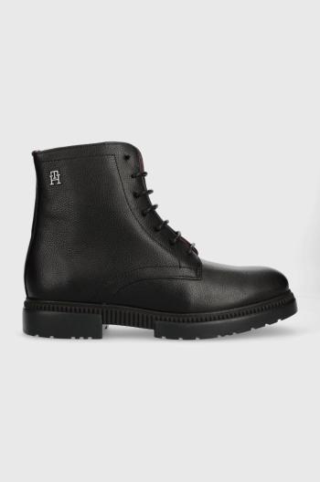 Kožená obuv Tommy Hilfiger COMFORT CLEATED THERMO LTH BOOT pánska, čierna farba, FM0FM04651