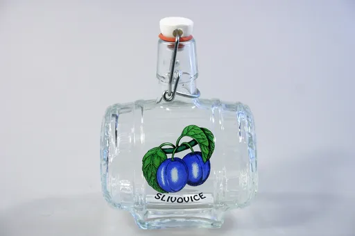 MAKRO - Fľaša súdok 0,5l slivka, sklo