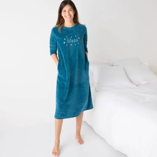 Fleecová nočná košeľa s
		motívom hviezd