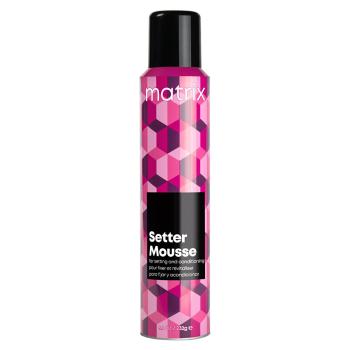MATRIX Objemová pena 232 g