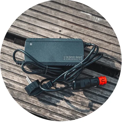 Voltacase nabíjačka 12v 5a