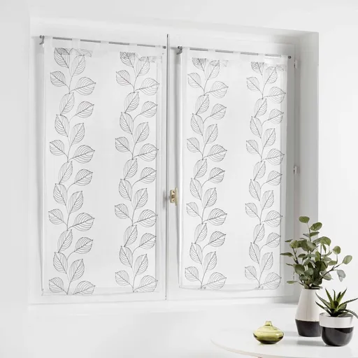 Súprava 2 rovných vitrážových záclon s výšivkou lístkov