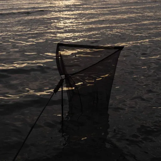 Nash podberák air force f20 landing net 46