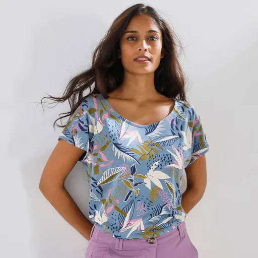 Tričko s potlačou a gombíkovou légou na pleci