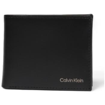 Calvin Klein Jeans  CK SMOOTH BIFOLD 5CC W/COIN K50K512076  Peňaženky Čierna