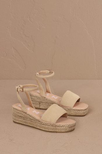 Semišové sandále Manebi Platforms With Strap béžová farba, M 1.1 WJ