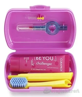 Curaprox Travel Set zubná kefka + CPS medzizubné kefky 2 ks + zubná pasta 10 ml darčeková sada, ružový