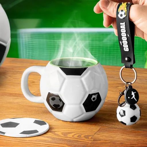 Darčeková sada pre futbalistu (hrnček, podložka pod hrnček a kľúčenka)