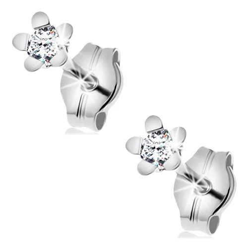 Náušnice z bieleho 14K zlata - trblietavý kvietok s lesklými lupeňmi