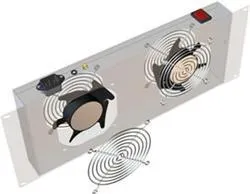 19" vert.vent.j.2xVent.-220V/46W termost.4U čierna